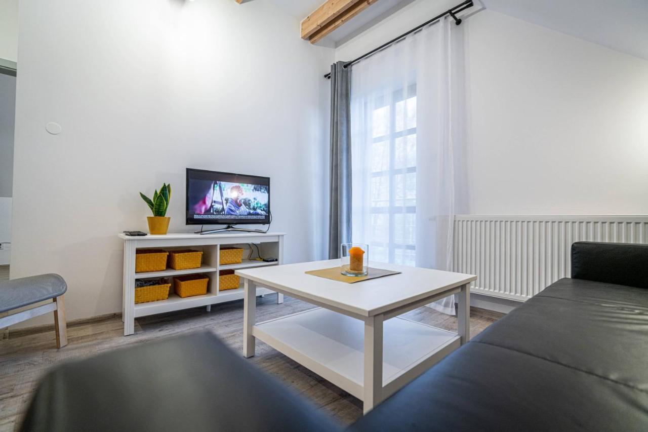 Apartamenty Ustronne Lisciasta Buitenkant foto
