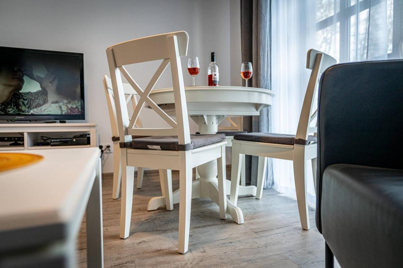 Apartamenty Ustronne Lisciasta Buitenkant foto